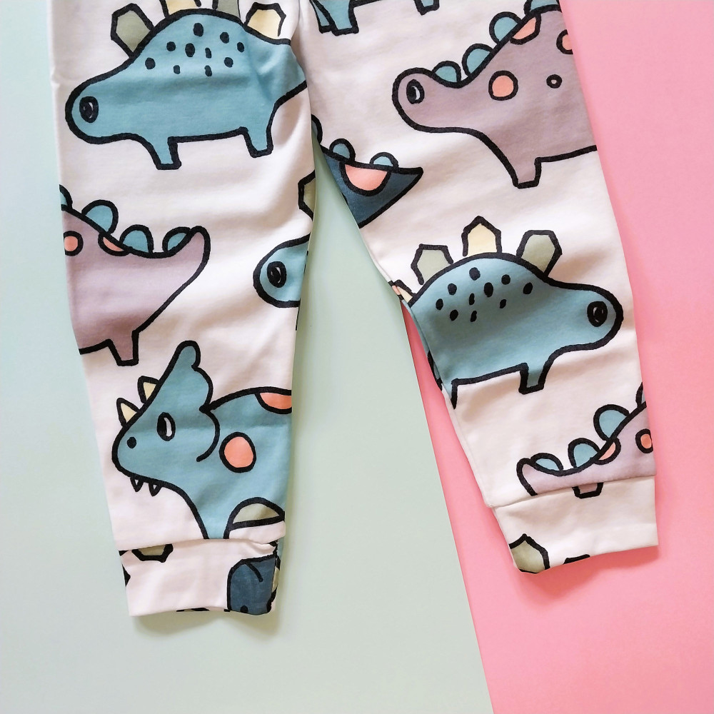 ست بلوز شلوار راحتی بچگانه طرح دایناسور 1 تا 4 سال