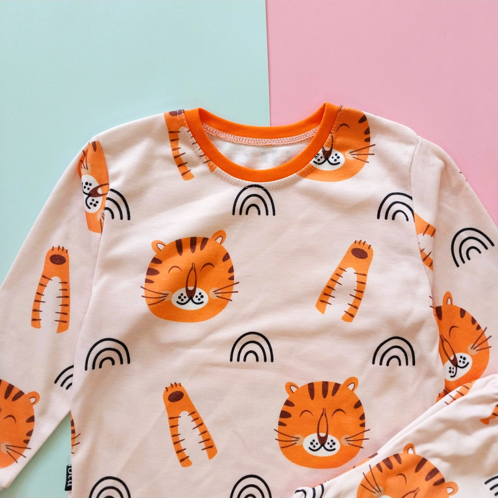 ست بلوز شلوار راحتی بچگانه طرح شیر 1 تا 7 سال