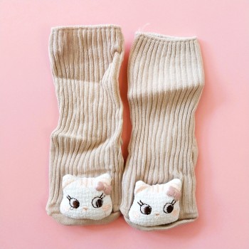 جوراب بچگانه طرح عروسکی دخترانه و پسرانه مناسب 1 تا 3 سال