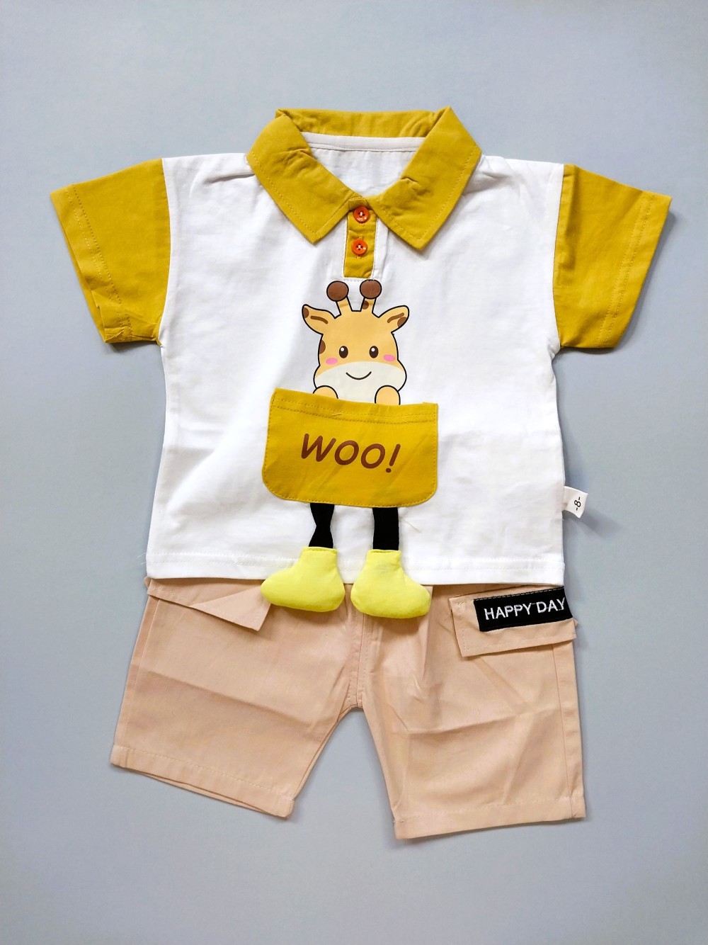 ست تیشرت شلوارک بچگانه طرح زرافه مناسب 1 تا 5 سال