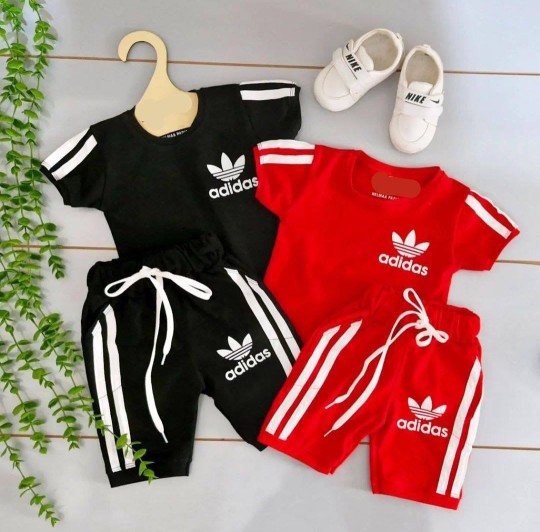 ست تیشرت شلوارک بچگانه طرح آدیداس مناسب 1 تا 8 سال