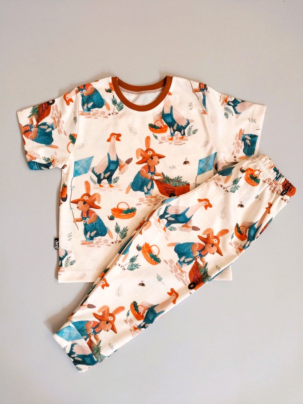 ست راحتی تیشرت و شلوار بچگانه طرح حیوانات برای 1 تا 5 سال