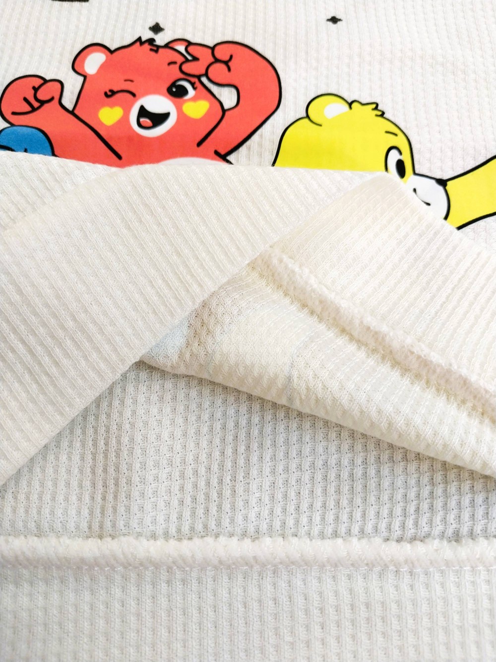 ست بلوز شلوار بچگانه راحتی بیسکویتی مناسب 2 تا 5 سال