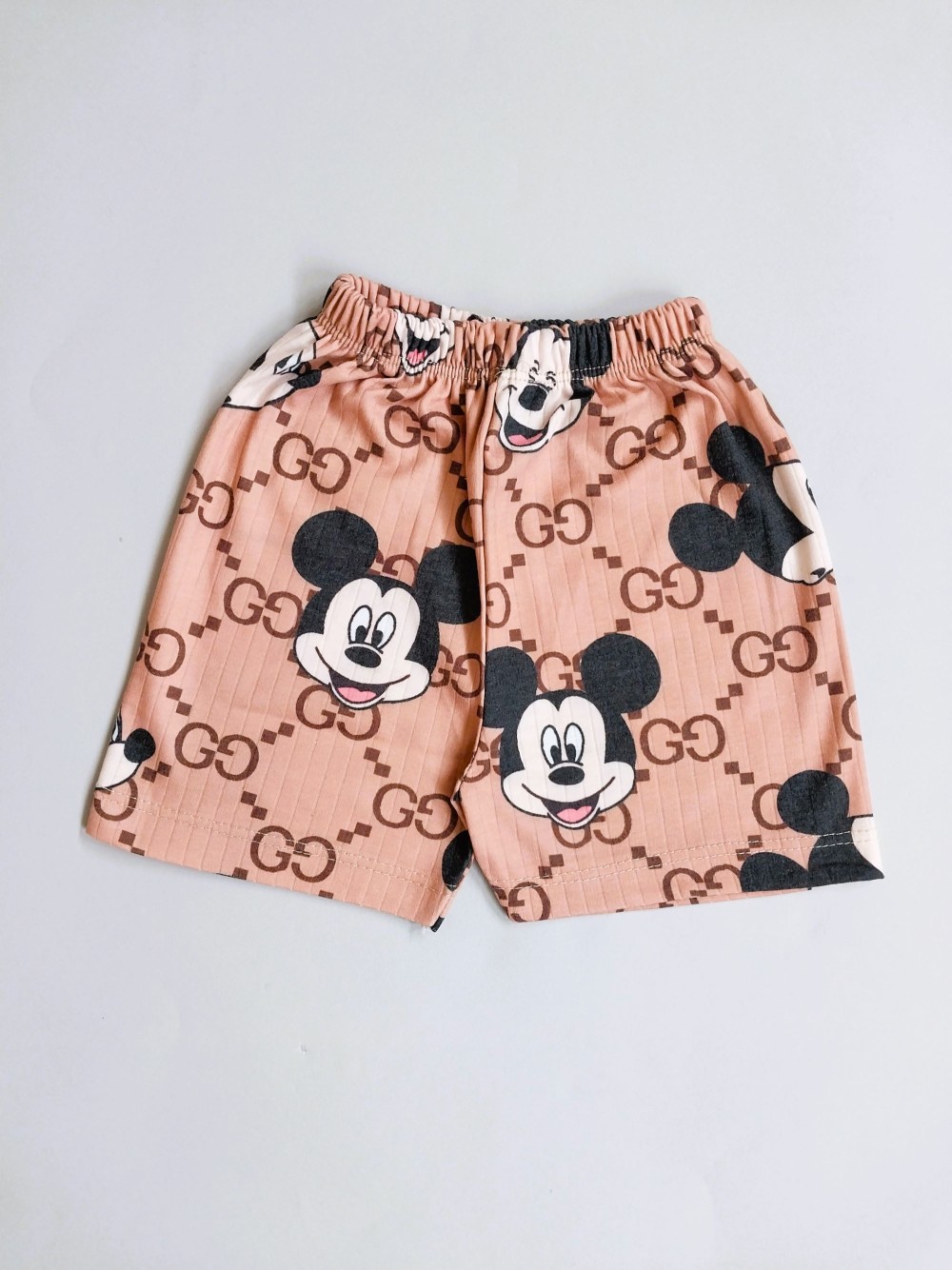 تیشرت و شلوارک بچگانه طرح میکی مناسب 1 تا 4/5 سال